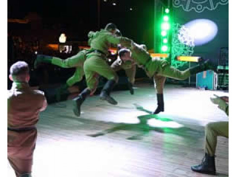 Компания Буран обогревала артистов в День Победы!