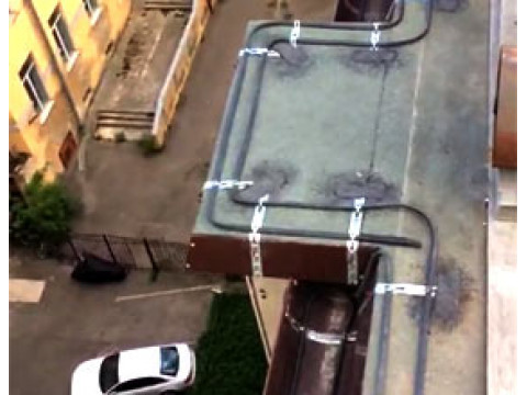 Санкт-Петербург. Система антиобледенения дома на Миллионной