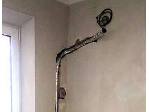 Проводится установка кондиционера в квартире – студии