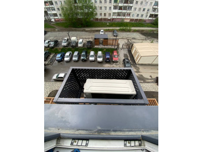 Довеска блоков сплит-системы у Александра на ул. Есенина 12б в Новосибирске.