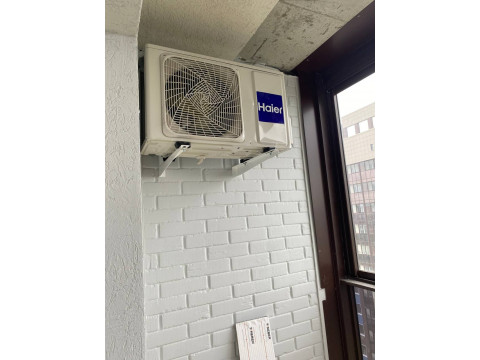 Довеска блоков на готовый ремонт в квартире у Марины на Гурьевской 177/1. Кондиционер Haier 12