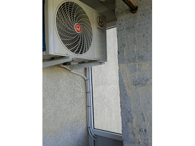 Установка кондиционера ROYALCLIMA в Кемерово на улице Шахтеров