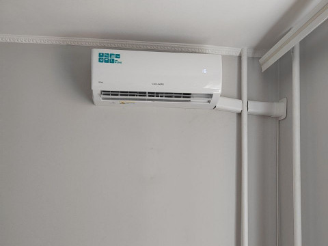 Нестандартный заказ в Буран Барнаул: установка кондиционеров и бережный демонтаж решетки