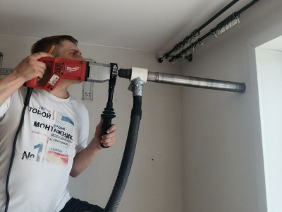 Установка кондиционера EMPEROR SMART EYE 2023 на улице Танковой в Новосибирске — идеальный климат с умным управлением