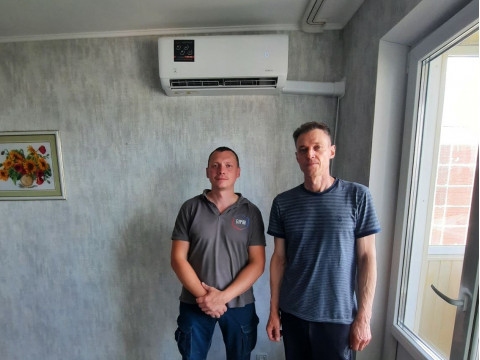 Монтаж сплит-системы FUNAI SHOGUN в Новосибирске на ул. Дуси-Ковальчук, 14 — пример чистовой установки от БУРАН