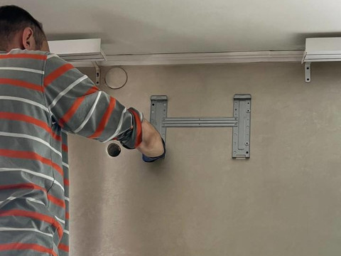 Установка кондиционера Royal Clima Pandora RC PDC 09 HN в Бийске на улице Васильева, 46 — довольный клиент Елена Владимировна