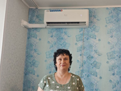 Установка кондиционера Loriot Première LAC-09TPR: идеальное решение для квартиры с ограниченным бюджетом