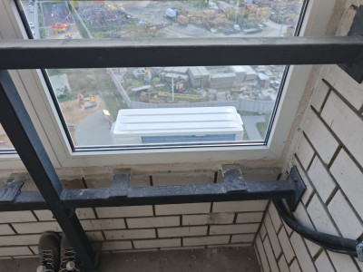 Установка кондиционеров QuattroClima в спальни в Барнауле: профессиональный монтаж от компании "Буран"