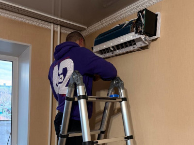 Елизавета из Барнаула выбрала «Буран Климат» по рекомендации папы — монтаж сплит-системы BREEON PRISMA INVERTER