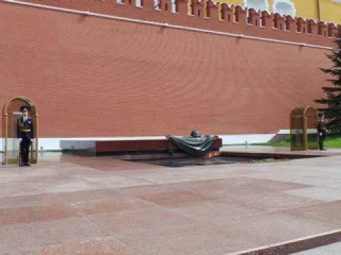ИК обогреватели Пион - отопление Красной площади в Москве